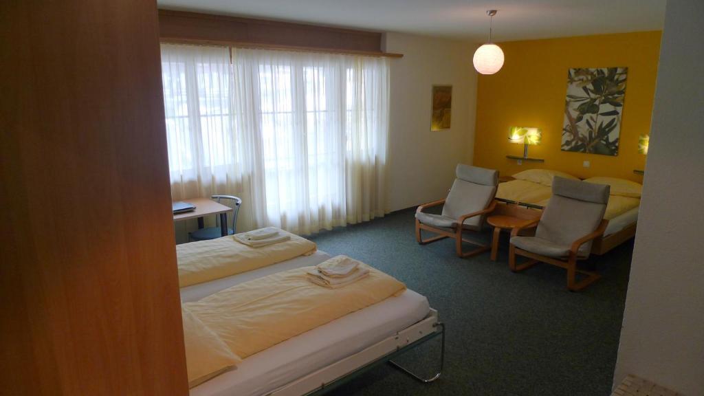 Hotel Crystal Лаутербруннен Номер фото