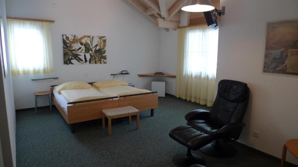 Hotel Crystal Лаутербруннен Номер фото